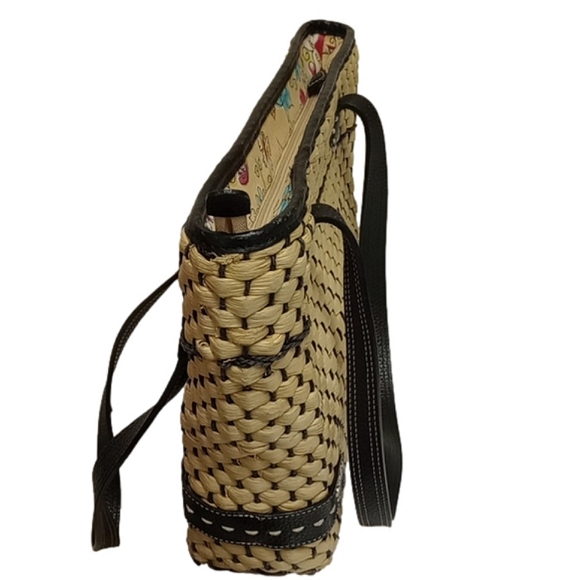 🌼 BRIGHTON TAN / NATURAL WICKER / STRAW BASKET BAG WITH BLACK LEATHER TRIM - Picture 6 of 16
